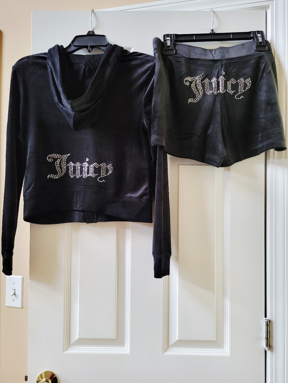 Juicy Couture Black Velour 2-Piece Tracksuit Set Size S Hoodie & Shorts NWT